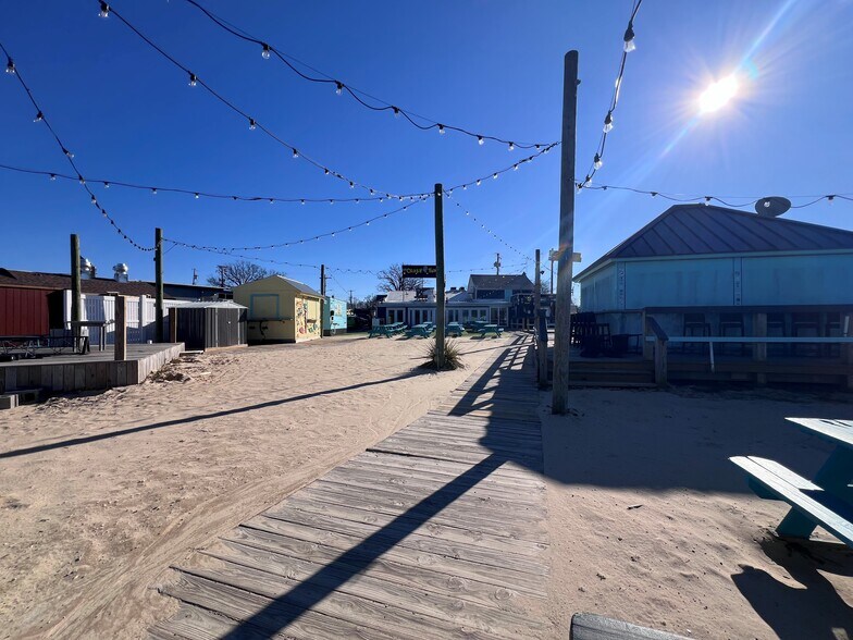 More Photos Of 203 Nanticoke Rd, Essex Restaurant For Sale