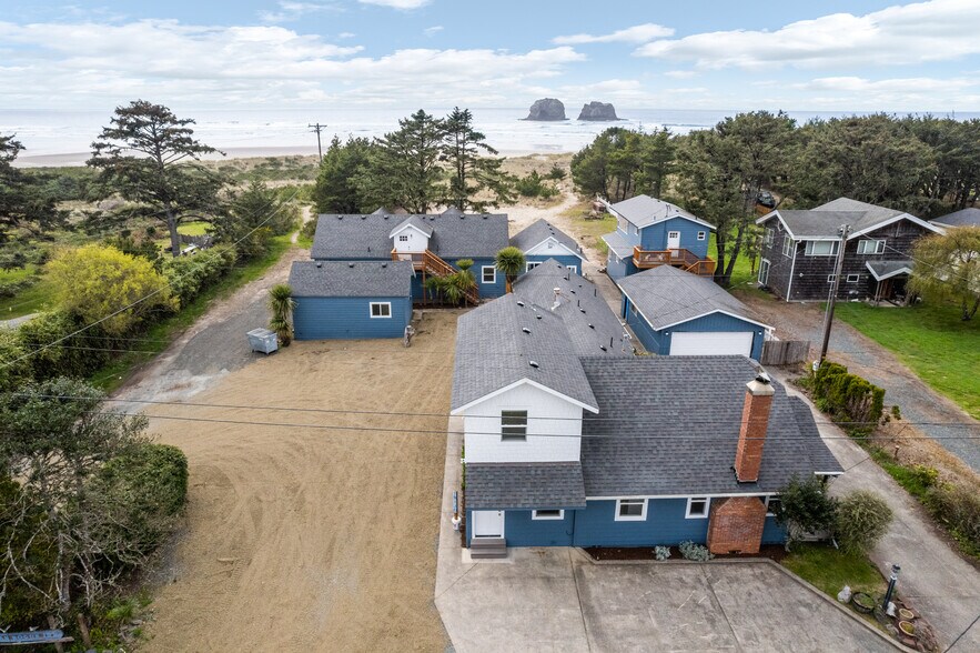 More Photos Of Ocean Rogue Inn, Rockaway Beach Hospitality For Sale