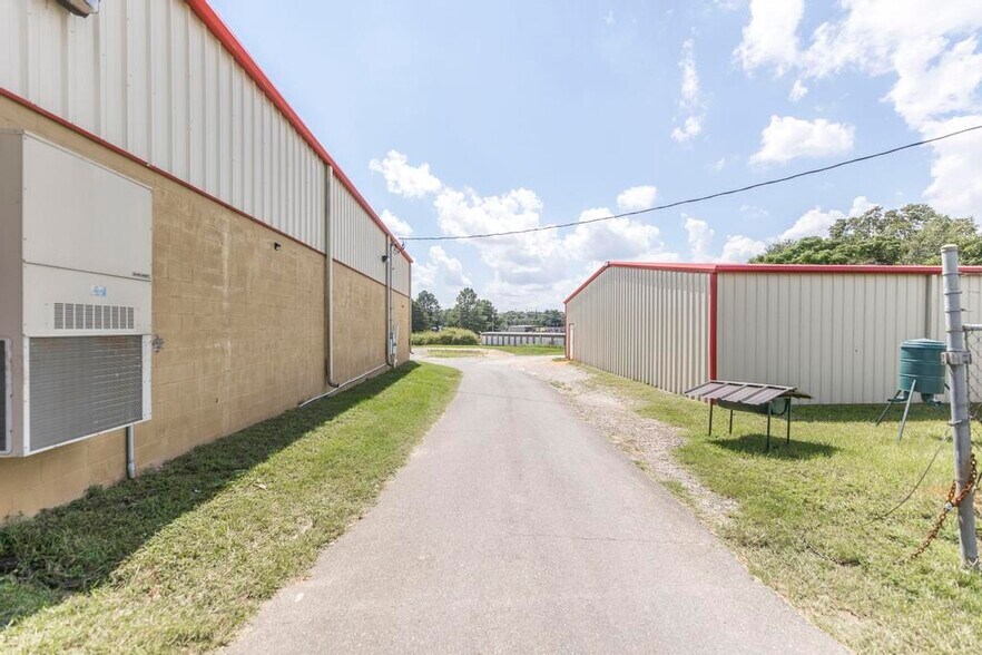 More Photos Of 3260 GA Highway 26 E, Montezuma Truck Stop For Sale