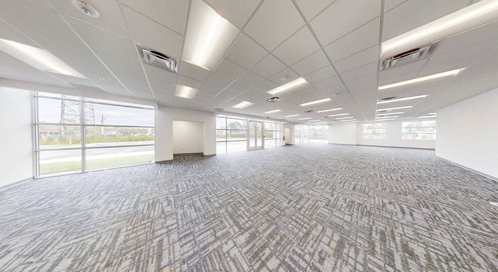 More Photos Of 15791 Corporate Cir, Jupiter Distribution For Sale