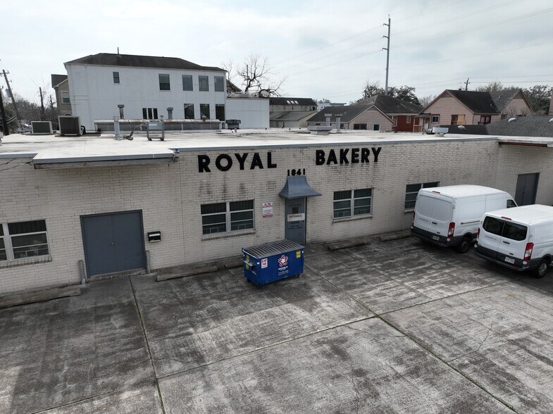 More Photos Of 1841 Fairview St, Houston Manufacturing For Sale
