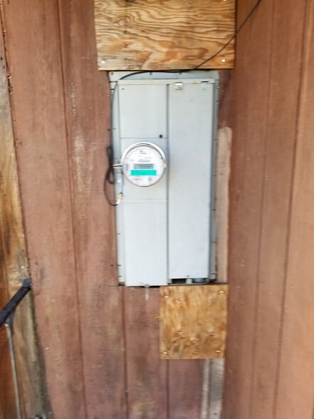 More Photos Of 19019 Mines Rd, Livermore Self Storage For Sale