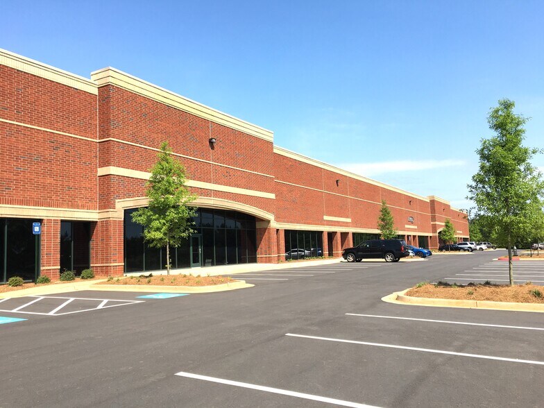 Primary Photo Of 1115 Ridgeland Pky, Alpharetta Warehouse For Lease