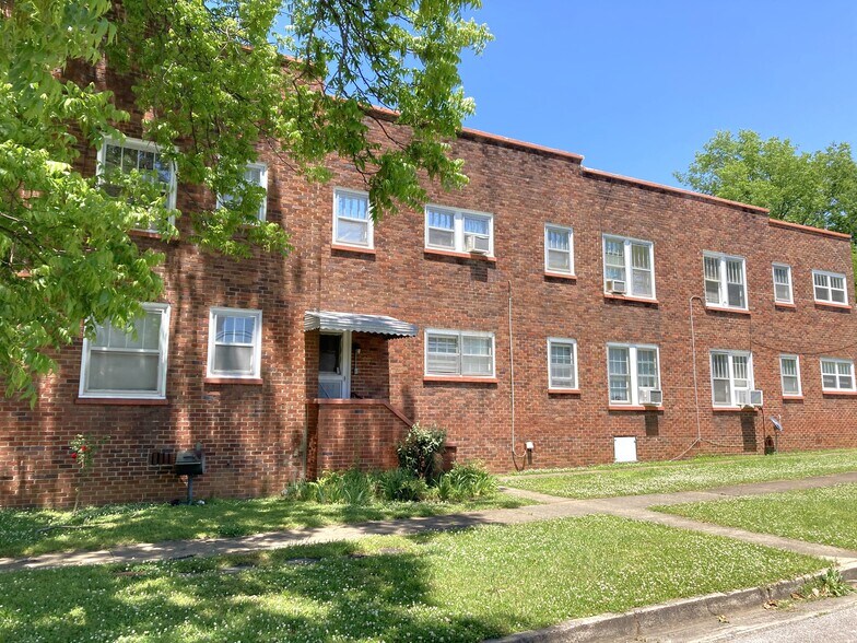 More Photos Of 1401 Leighton Ave, Anniston Apartments For Sale