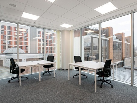 More Photos Of 1990 Main St, Sarasota Coworking Space