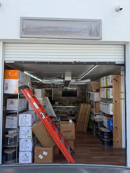 More Photos Of 1775 Blount Rd, Pompano Beach Warehouse For Sale