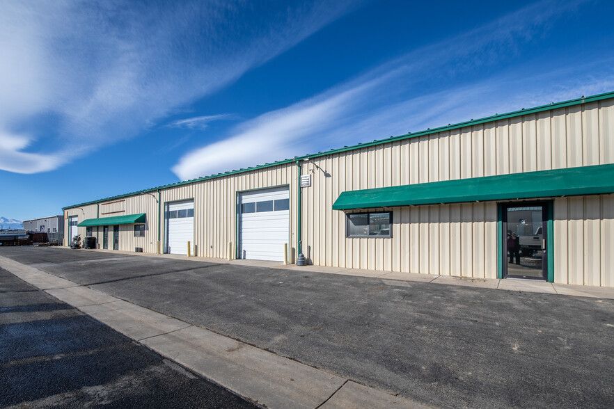 Primary Photo Of 14469 Mead Ct, Longmont Warehouse For Lease