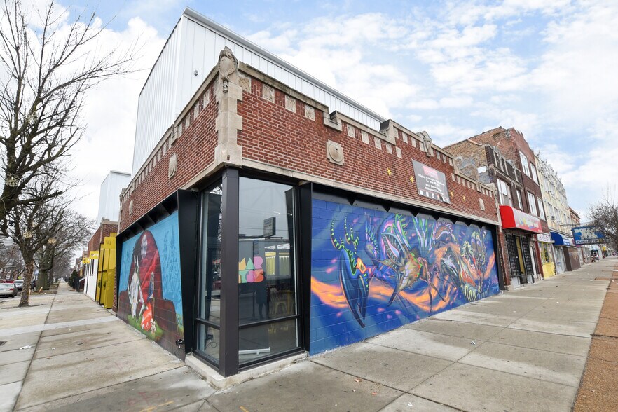 More Photos Of 3801 W Fullerton Ave, Chicago Storefront Retail Office For Lease