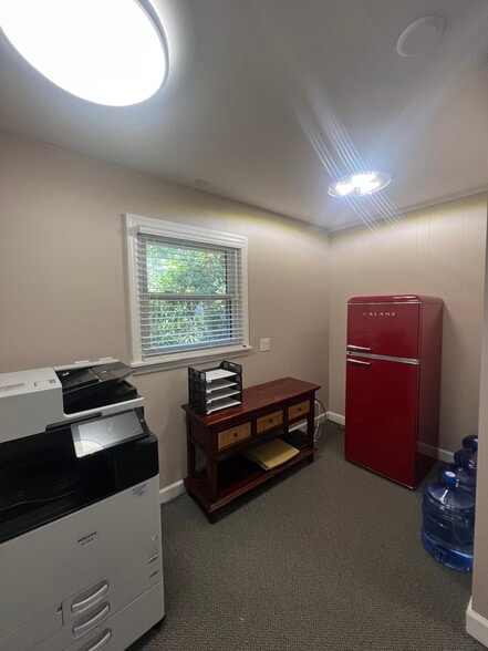 More Photos Of 537 Folly Rd, Charleston Medical For Lease