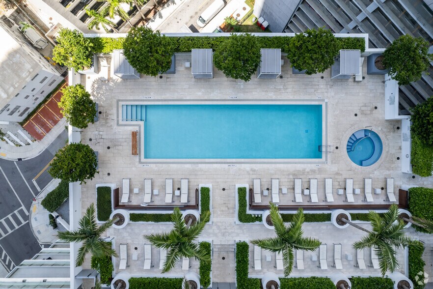 More Photos Of 1300 Brickell Bay Dr, Miami Apartments For Sale