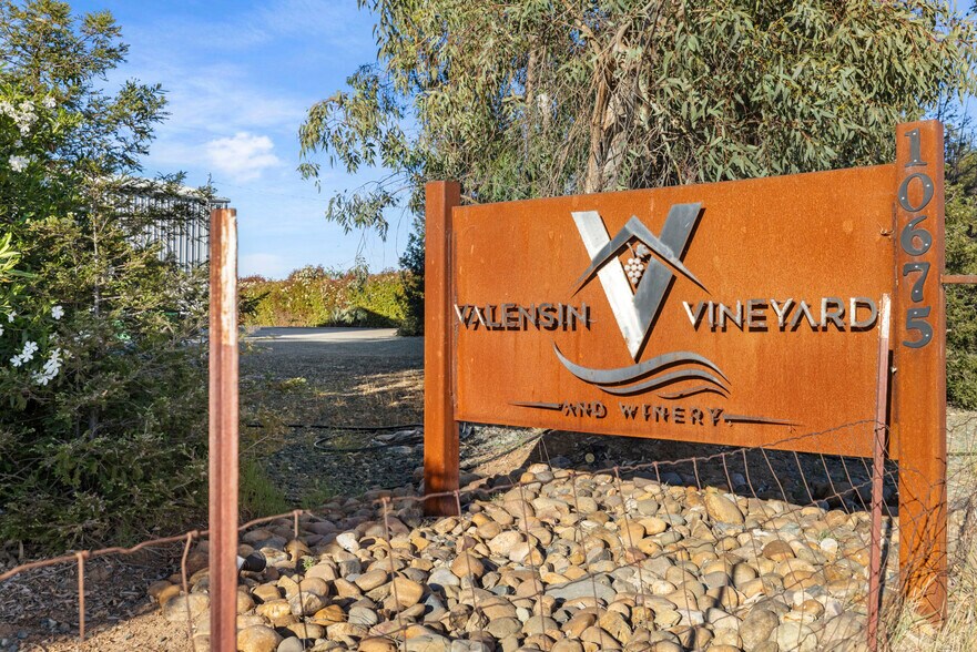 More Photos Of 10675 Valensin Rd, Galt Winery Vineyard For Sale