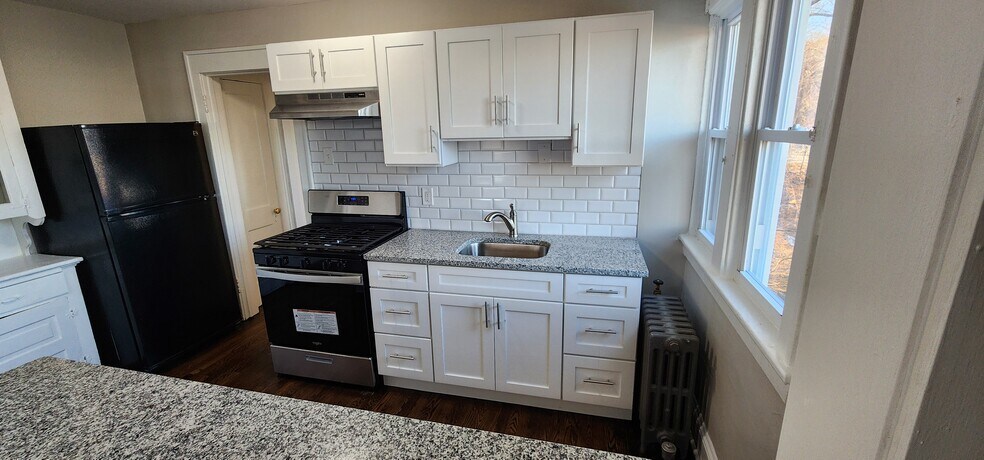 More Photos Of 611-620 N Pearl St, Albany Apartments For Sale