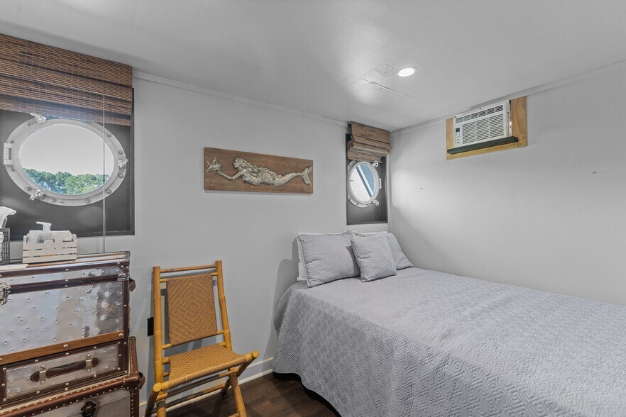 More Photos Of 220 Pungo Shores, Belhaven Lodge Meeting Hall For Sale