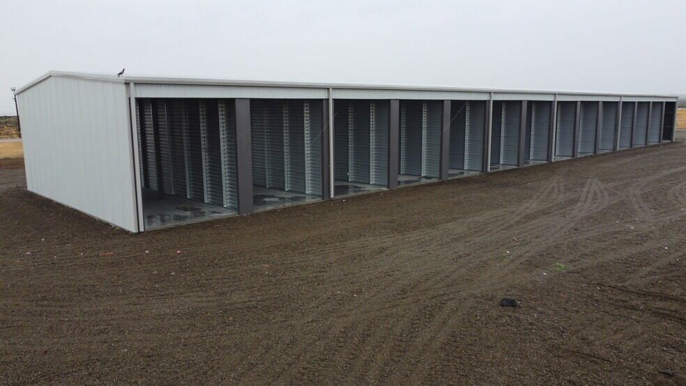 More Photos Of 8 Industrial Blvd, Shoshone Self Storage For Sale