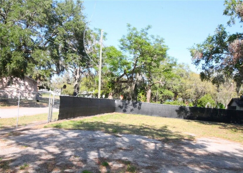 More Photos Of 114 W Myers Blvd, Mascotte Industrial For Sale