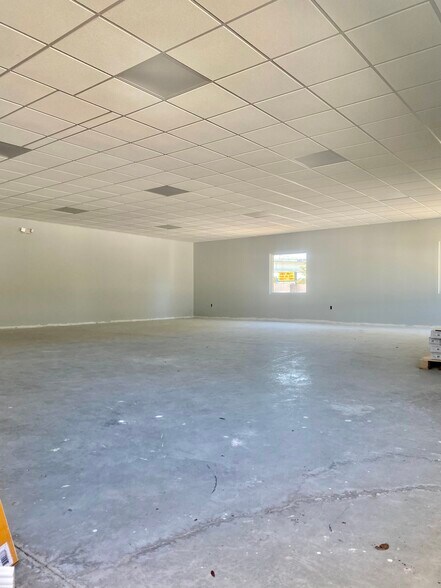 More Photos Of 7855 38th Ave N, Saint Petersburg Medical For Lease