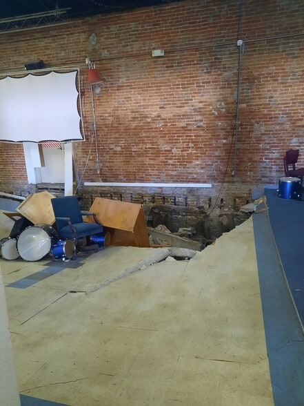 More Photos Of 312 Delaware Street, Leavenworth Restaurant For Sale