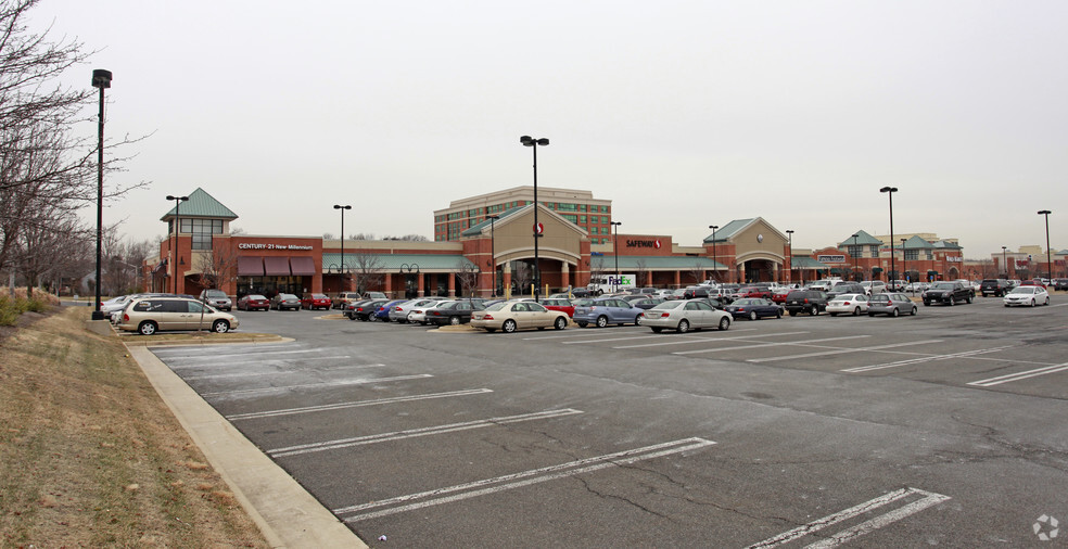 Primary Photo Of 5990 Kingstowne Towne Ctr, Alexandria Freestanding For Lease