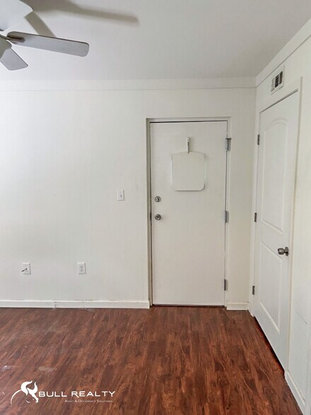 More Photos Of 395 Oakland Ave SE, Atlanta Apartments For Sale
