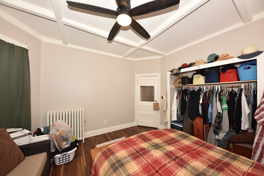 More Photos Of 1816 E Kane Pl, Milwaukee Apartments For Sale