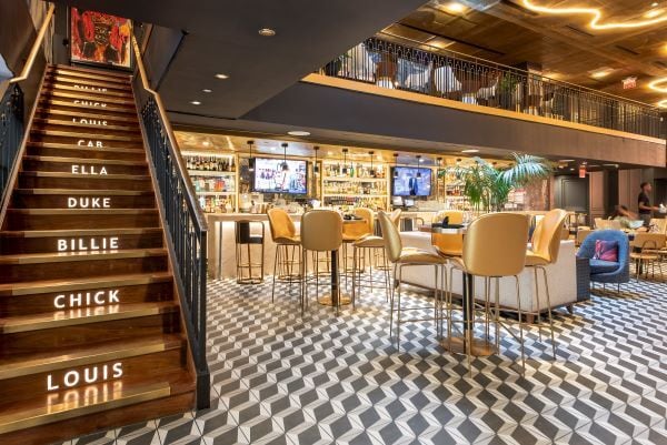 More Photos Of 233 W 125th St, New York Hotel For Lease