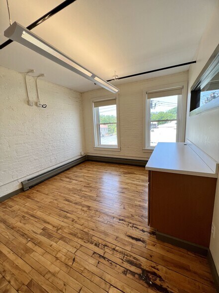 More Photos Of 915 Broadway, Albany Loft Creative Space For Lease