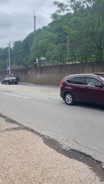 More Photos Of 1601 Liberty Ave, Pittsburgh Warehouse For Sale