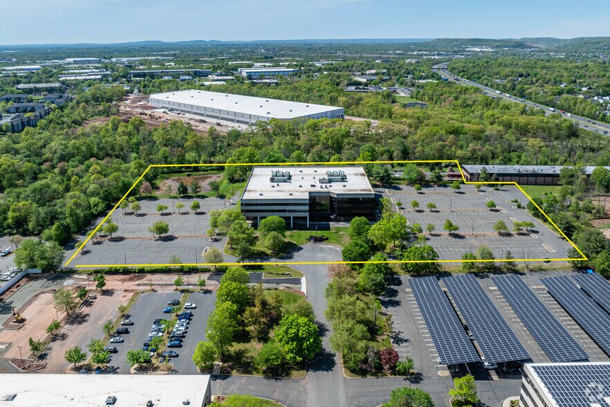 More Photos Of 200 Franklin Square Dr, Somerset Office For Lease