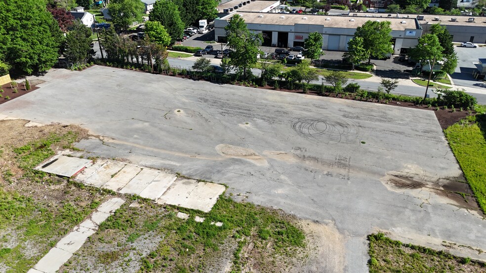 More Photos Of 11320 Baltimore Ave, Beltsville Land For Lease