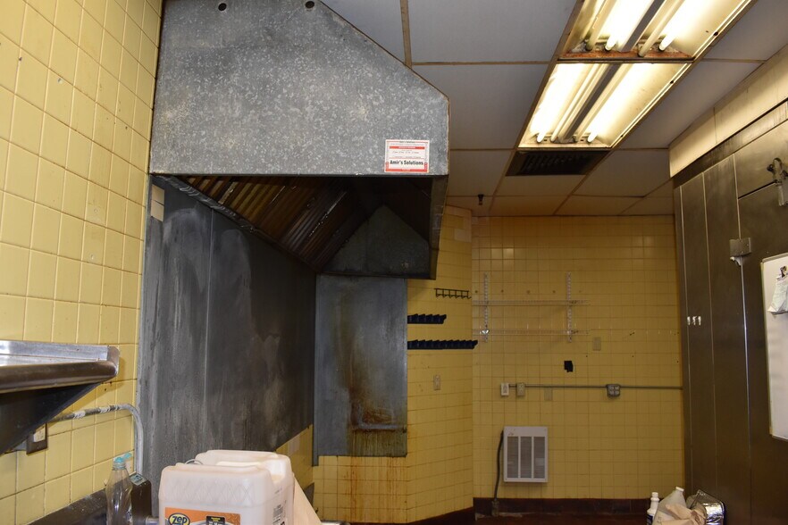 More Photos Of 73 Court St, Binghamton Apartments For Lease