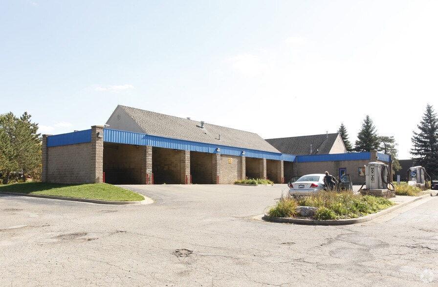 More Photos Of 6059 N Hagadorn Rd, East Lansing Carwash For Sale