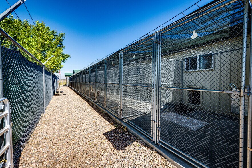 More Photos Of 7673 County Road 6, Brighton Veterinarian Kennel For Sale