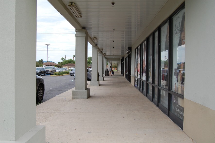 More Photos Of 7500 Bullard Ave, New Orleans Storefront For Lease
