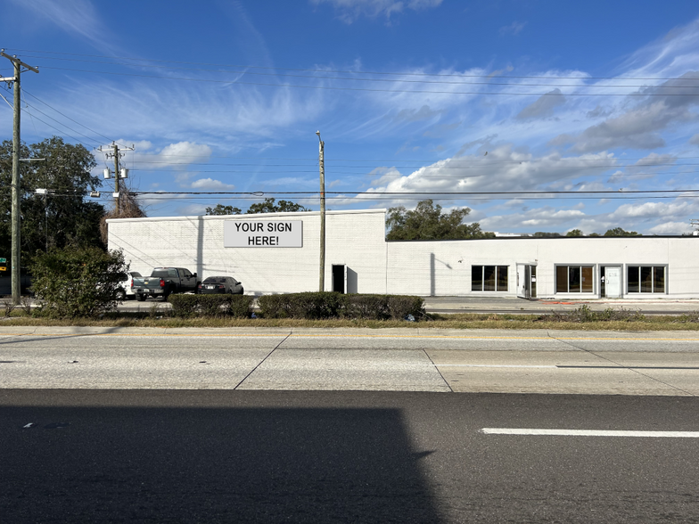 Primary Photo Of 4504 E Hillsborough Ave, Tampa Showroom For Lease