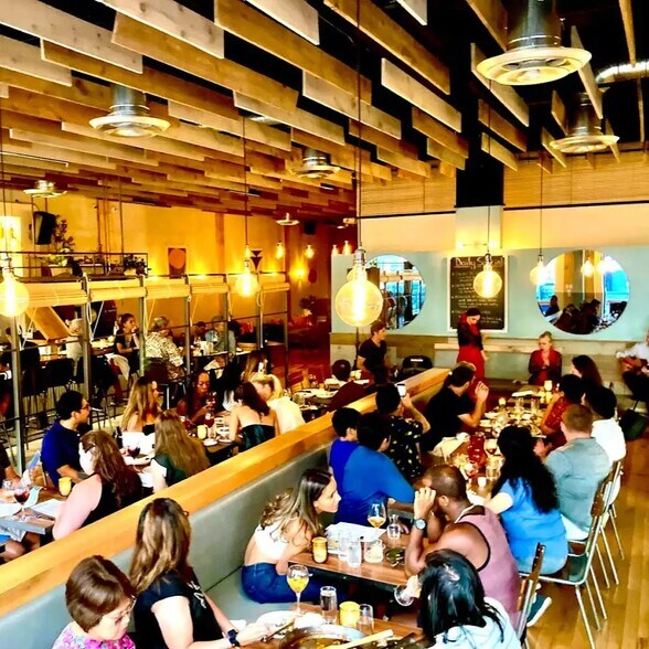 More Photos Of 34-39 31st St, Long Island City Restaurant For Lease