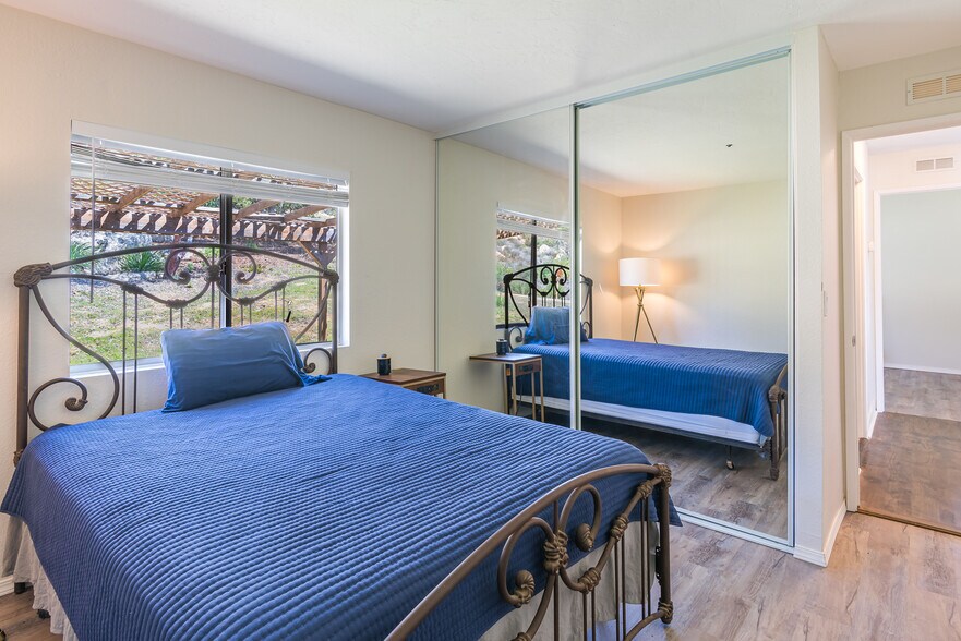 More Photos Of 19191 High Glen Rd, Alpine Specialty For Sale