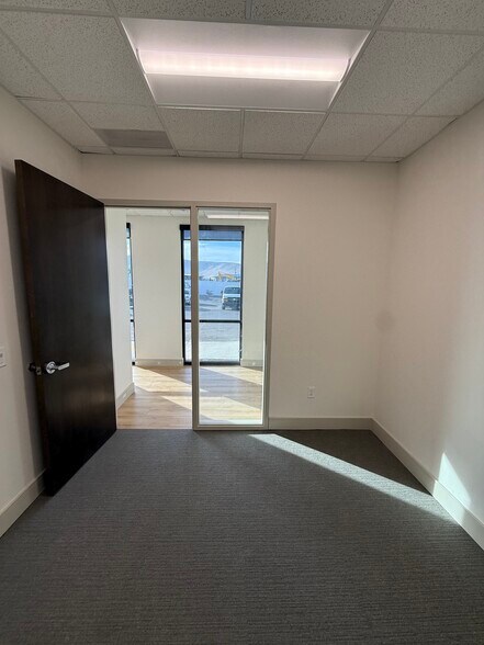 More Photos Of 321 W 1300 S, Heber City Office For Lease