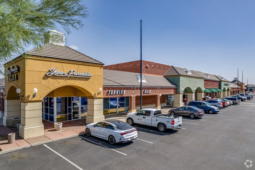 More Photos Of 2710-2734 W Bell Rd, Phoenix General Retail For Lease