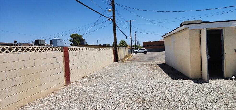 More Photos Of 4516 W Charleston Blvd, Las Vegas Freestanding For Sale