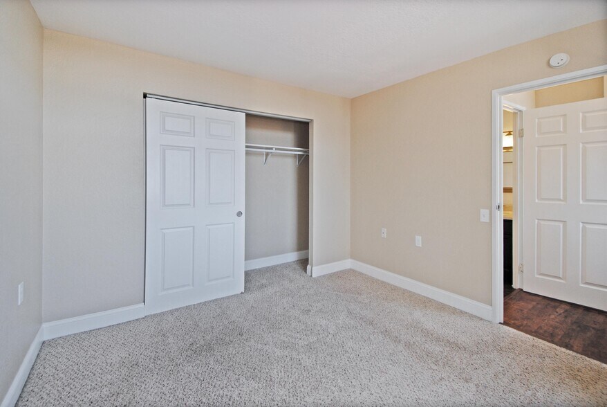 More Photos Of 107 S Washington Ave, Saginaw Apartments For Lease