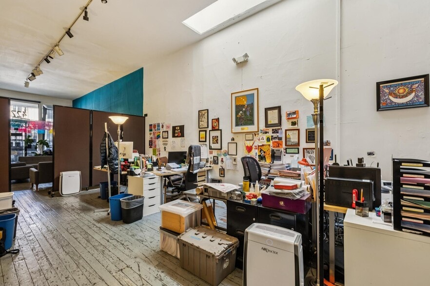 More Photos Of 423-433 S Van Ness Ave, San Francisco Apartments For Sale
