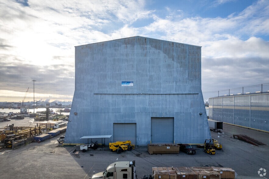 More Photos Of 16534 Peninsula St, Houston Manufacturing For Lease