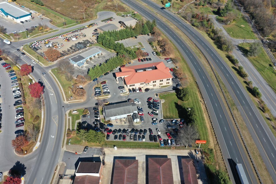 More Photos Of 46B Thomas Johnson Dr, Frederick Medical For Lease