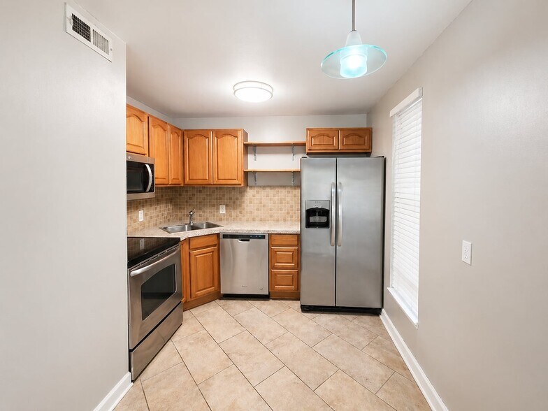 More Photos Of 555 N DuPont Ave, Madison Apartments For Sale