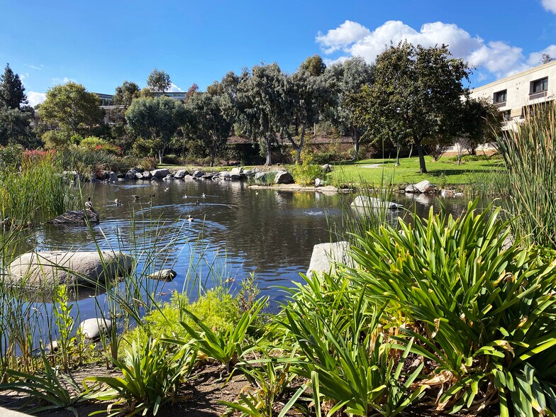 More Photos Of 16776 Bernardo Center Dr, San Diego Medical For Lease