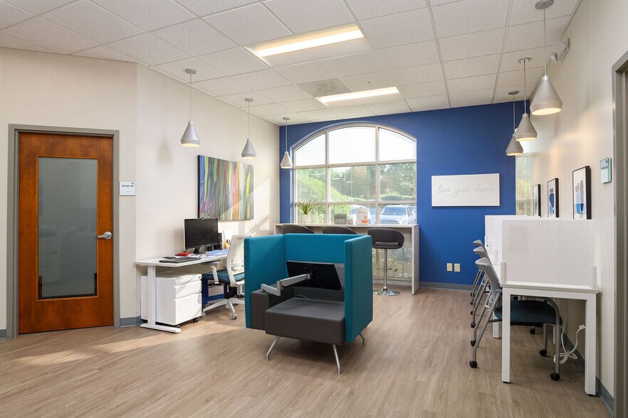 More Photos Of 3980 premier Dr, High Point Coworking Space