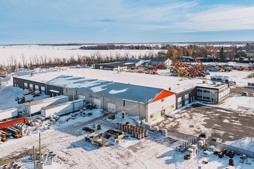 More Photos Of 1005 1009, Saint-Philippe Land For Sale