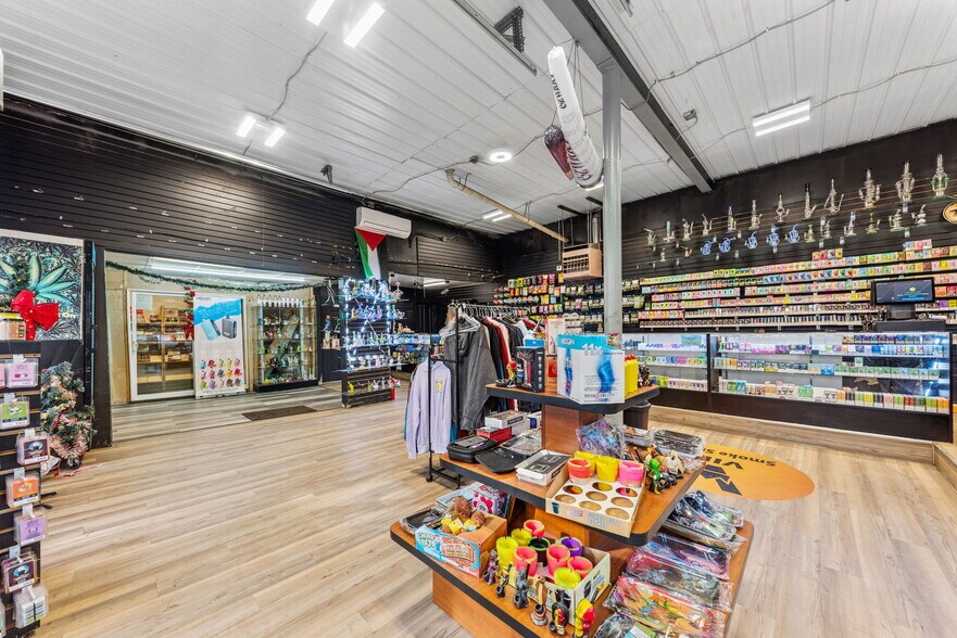 More Photos Of 10984 State Route 28, Blanchester General Retail For Sale