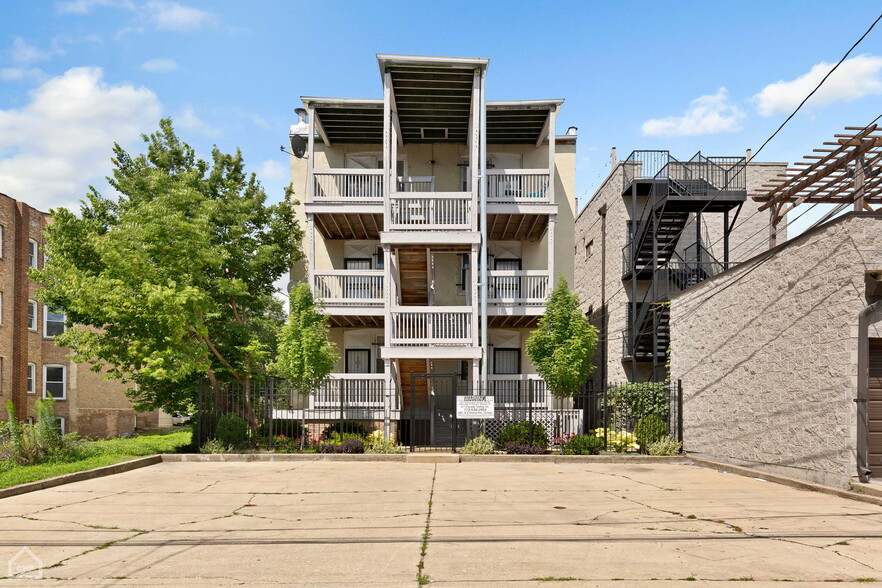 More Photos Of 4745 S Saint Lawrence Ave, Chicago Apartments For Sale