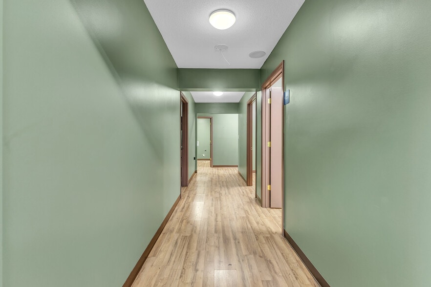 More Photos Of 60 2nd Ave SW, Taylorsville Healthcare For Sale